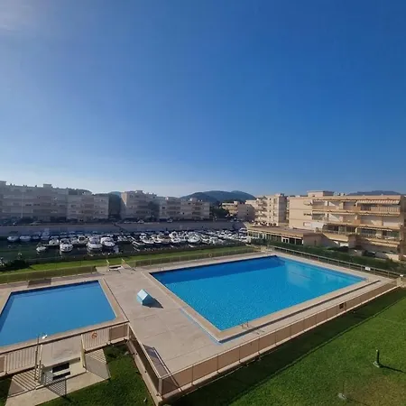Quiet Ground-floor Apartment, With Swimming Pool Mandelieu